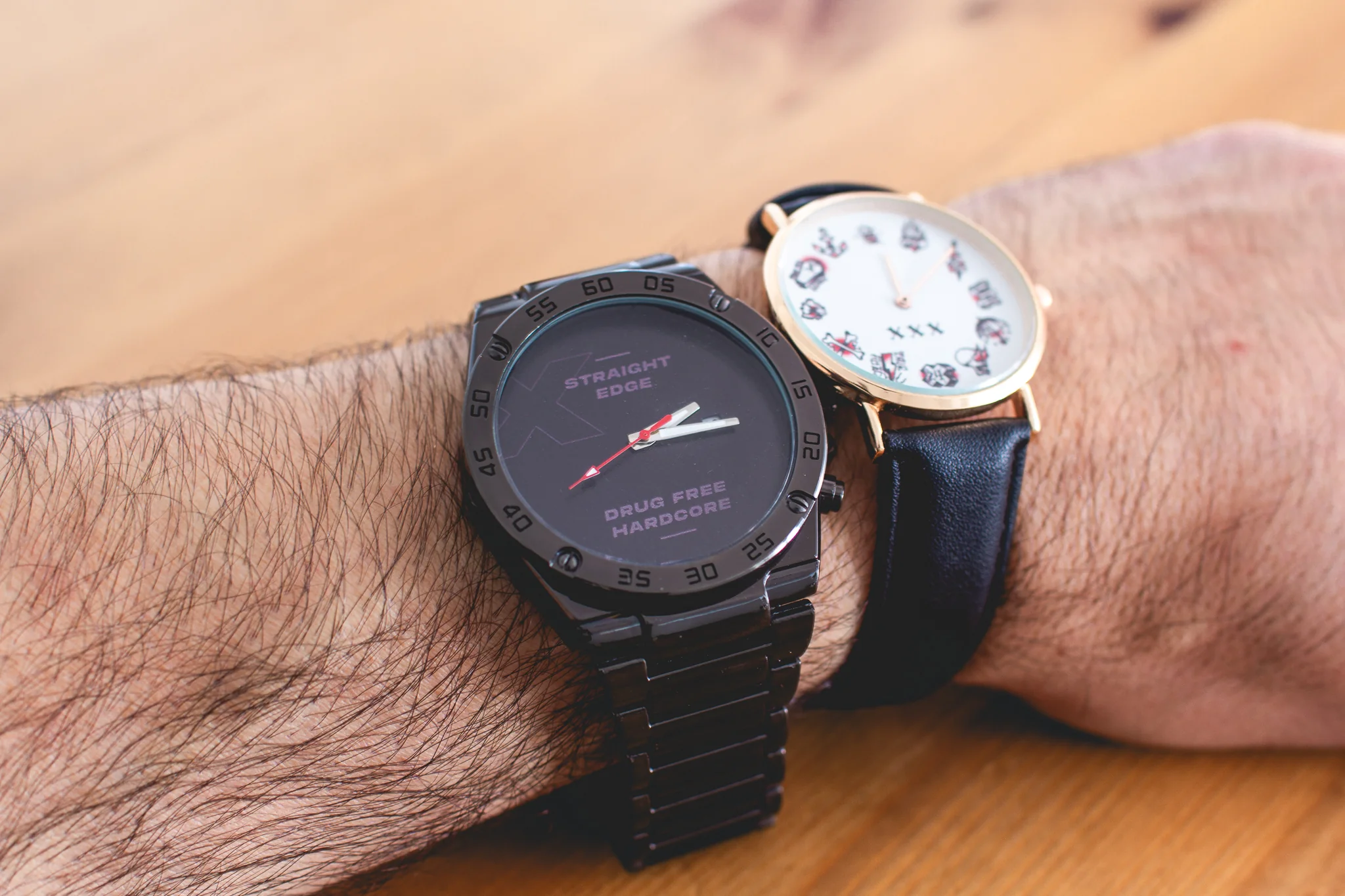 Straight Edge Traditional Flash Watch - Image 4
